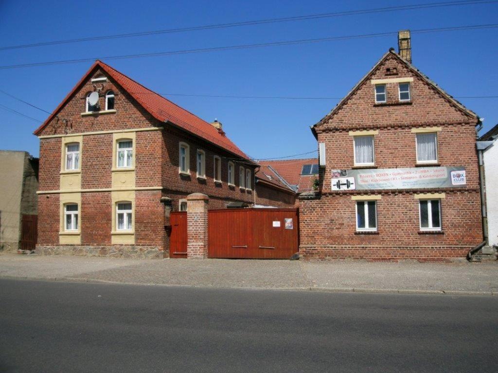 Zschampert Hof Bei Leipzig Ruhige Bauernhof Fuer 4-5 Personen Apartment
