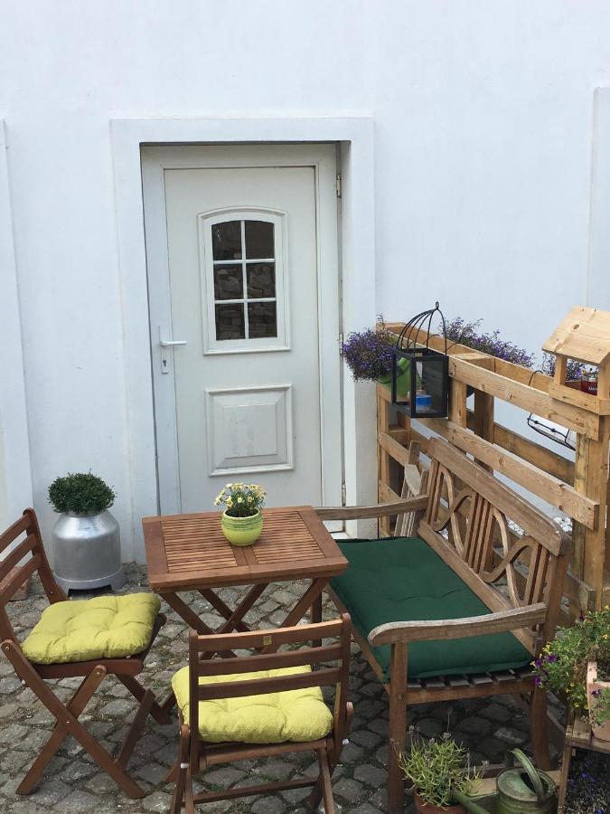 Apartment Zschampert Hof Bei Leipzig Ruhige Bauernhof Fuer 4-5 Personen Markranstaedt